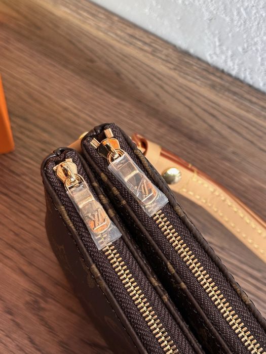 Louis Vuitton кожена чанта