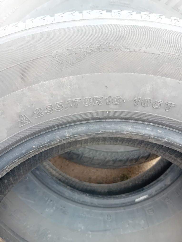 235/70 R16 зимни гуми