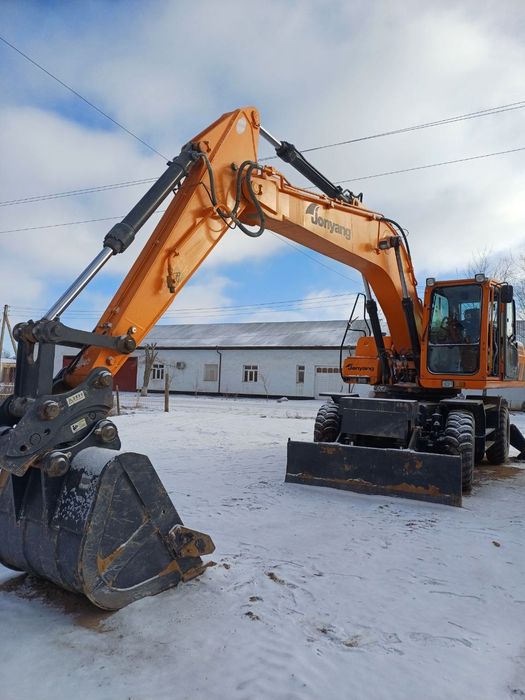 Ekskavatr va pagruzchik xizmati xorazm bòylab