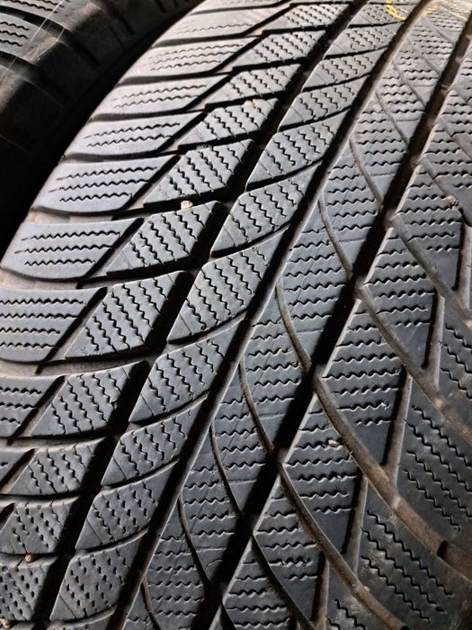 4 anvelope M+S 245 50 r19 Bridgestone