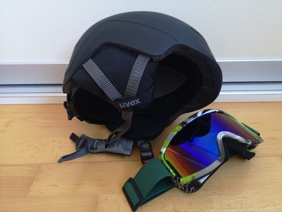 Casca noua protectie ski snowboard Uvex cu ochelari
