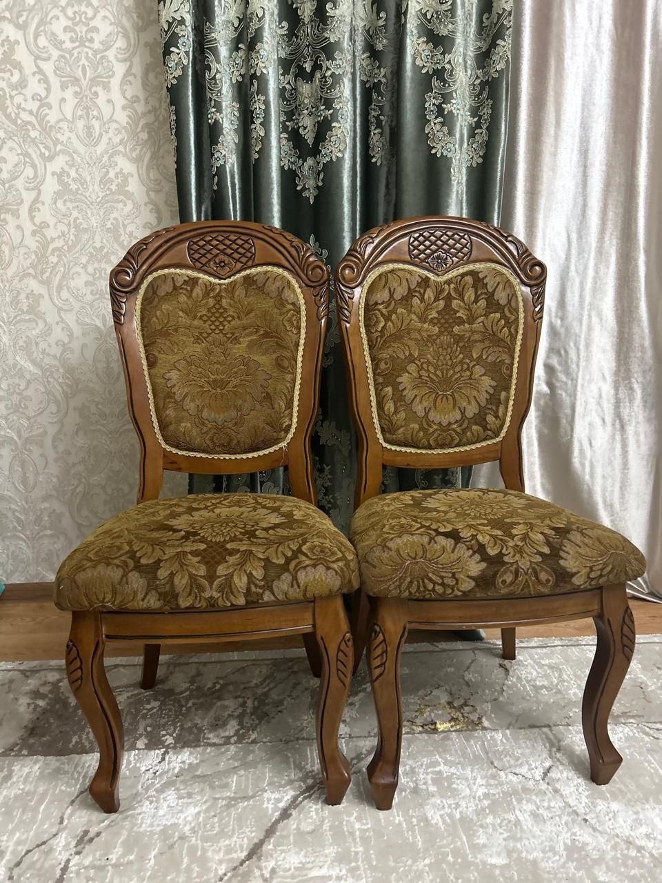 Продам стулья из дерево