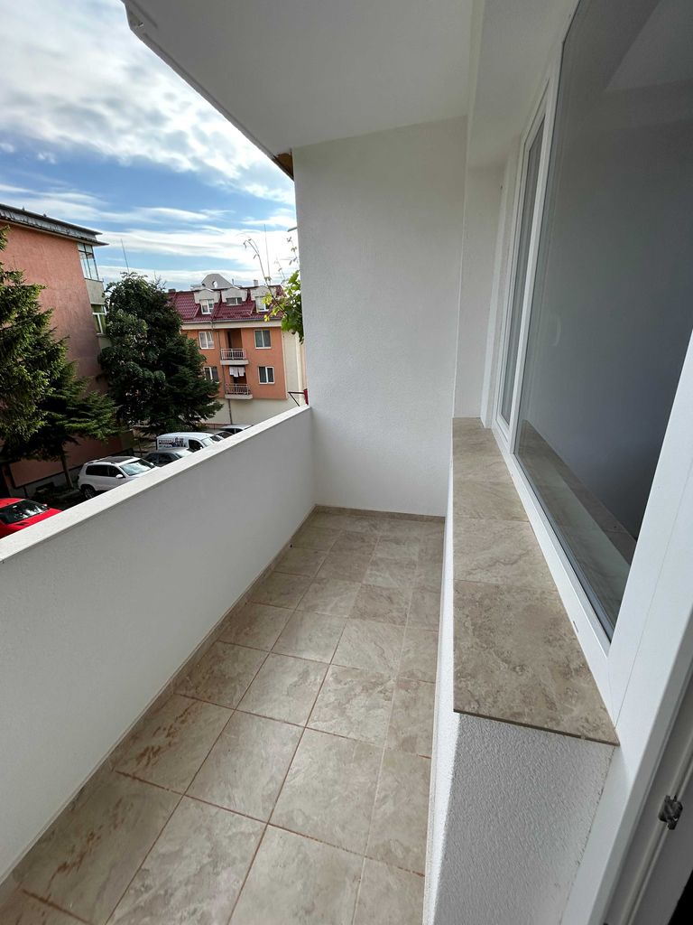 Продава се Тристаен апартамент в Велико Търново, Център - 96 кв.м за 1365 €/кв.м - Снимка #9