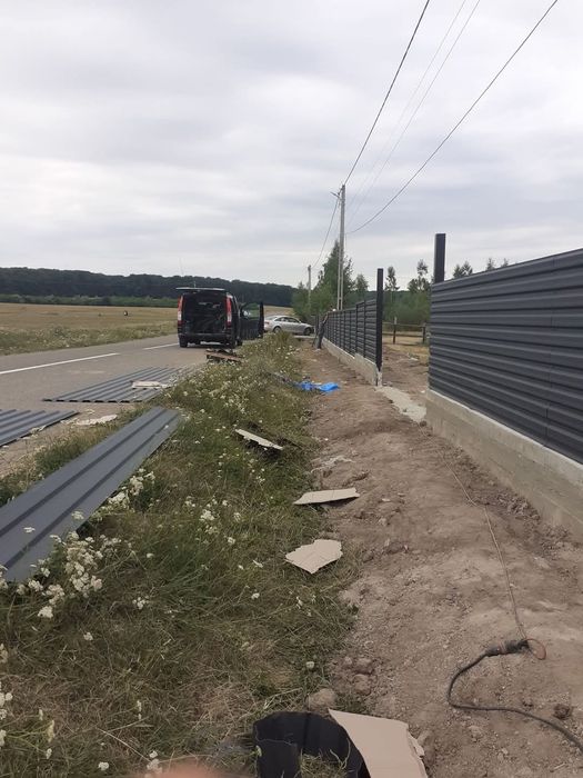 Vand garduri și porți exact după cerințele clienților