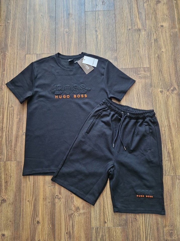 Страхотен мъжки сет комплект HUGO BOSS размер  S M L XL