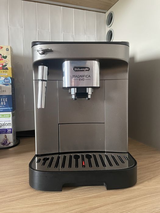Delonghi Magnifica EVO CAM
