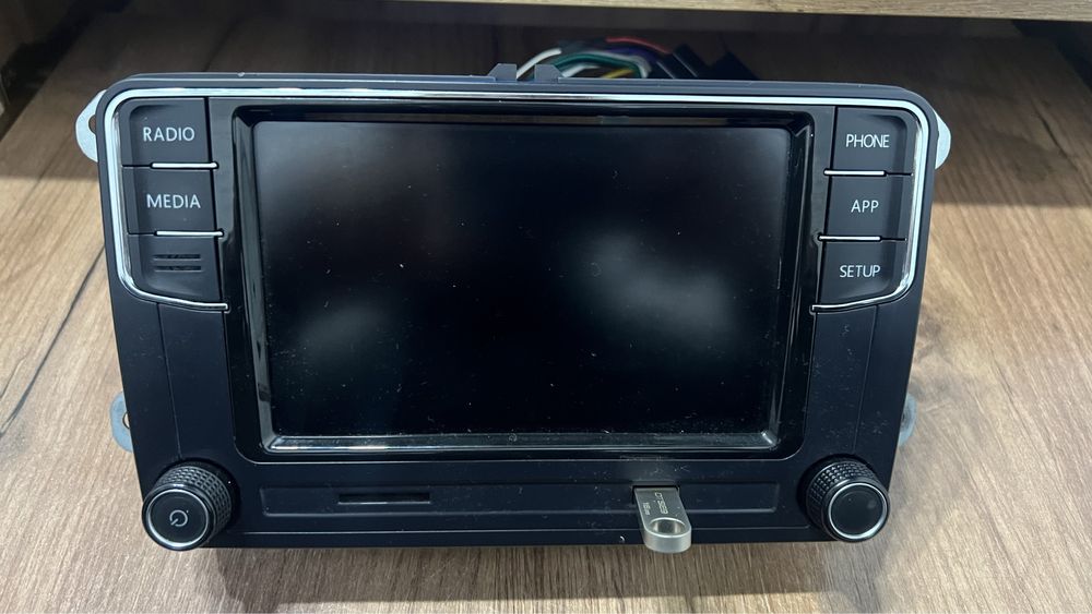 Sistem audio VW RCD330 plus Android Auto & Car Play