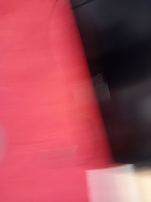 Televizor LCD Samsung 80 cm Se vinde ca defect.Pret 180 lei fix