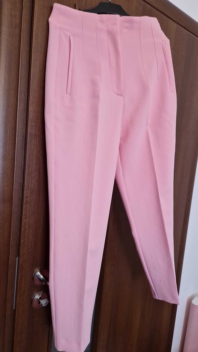 Pantaloni zara talie inalta, noi marimea S
