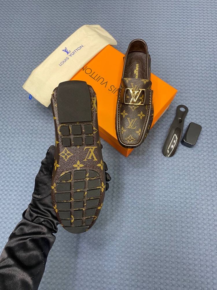 Pantof-Mocasini Louis Vuitton bărbați-model disponibil 3 culori-Piele