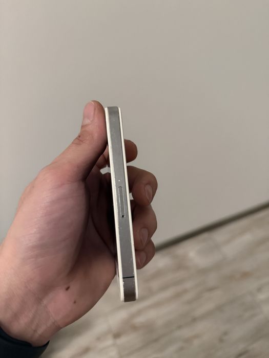 iPhone 4 White 7.1.2 16GB