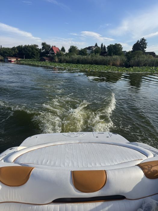 Vand barca Doral Sunquest 200 cu motor Volvo Penta 5.0Gxi an 2008