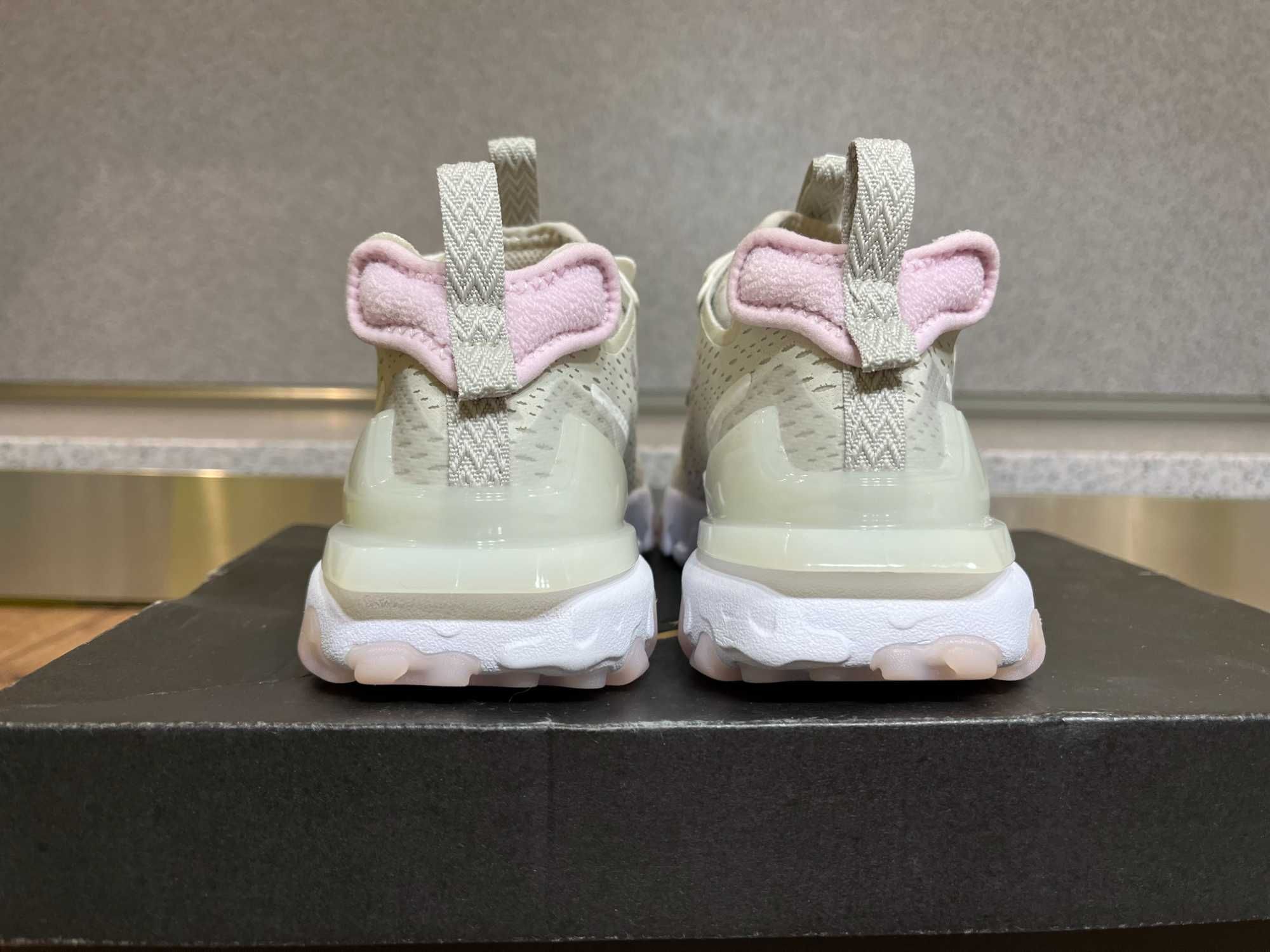 ОРИГИНАЛНИ *** Nike React Vision / Light Bone Regal Pink