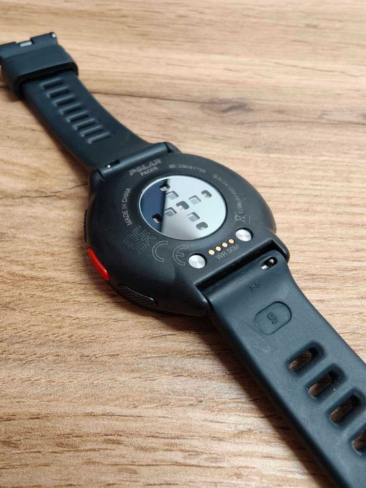 Polar Pacer ceas running alergare sport cu GPS si heart rate puls