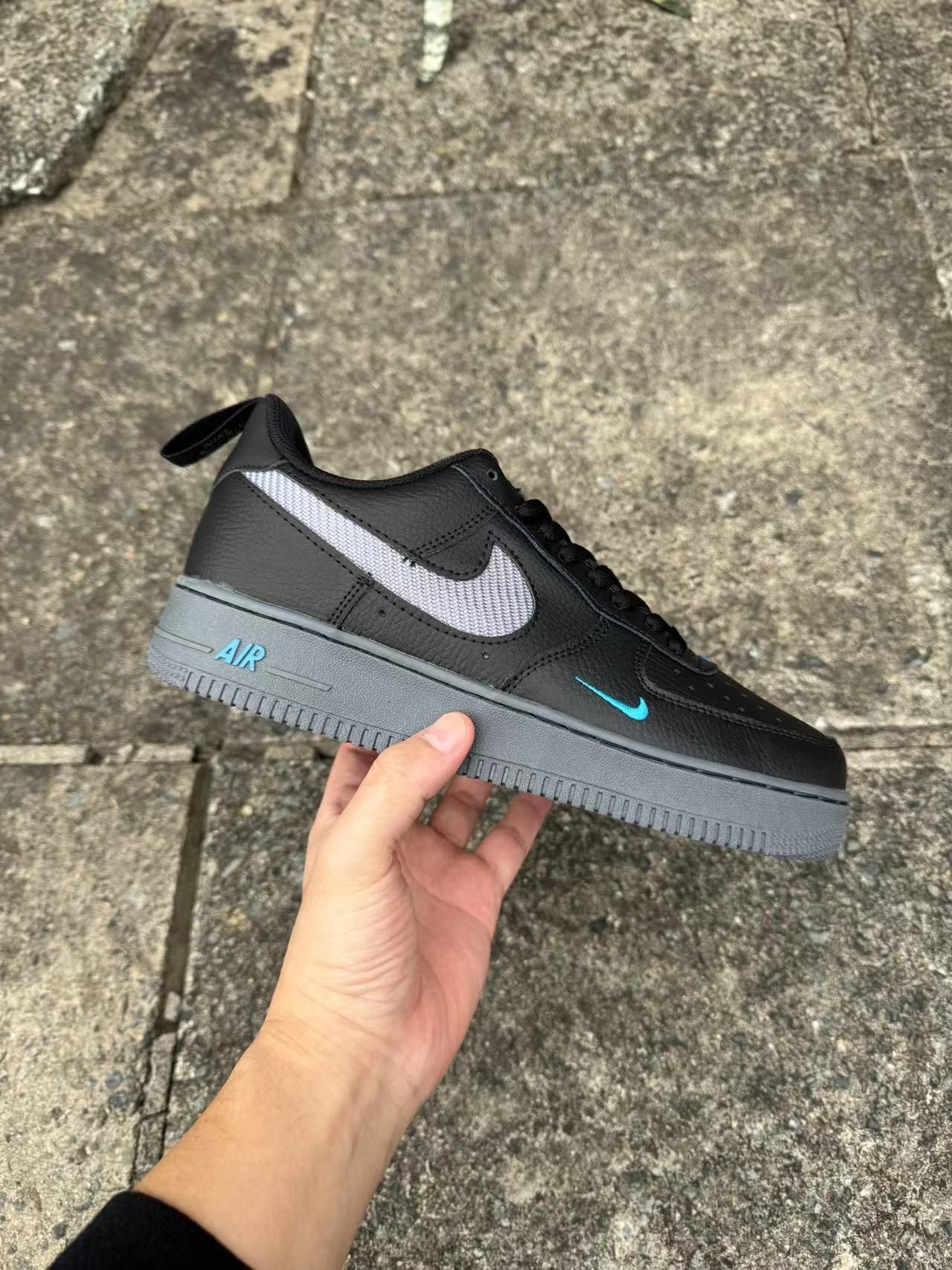 Nike Air Force 1 Low "Black/Blue