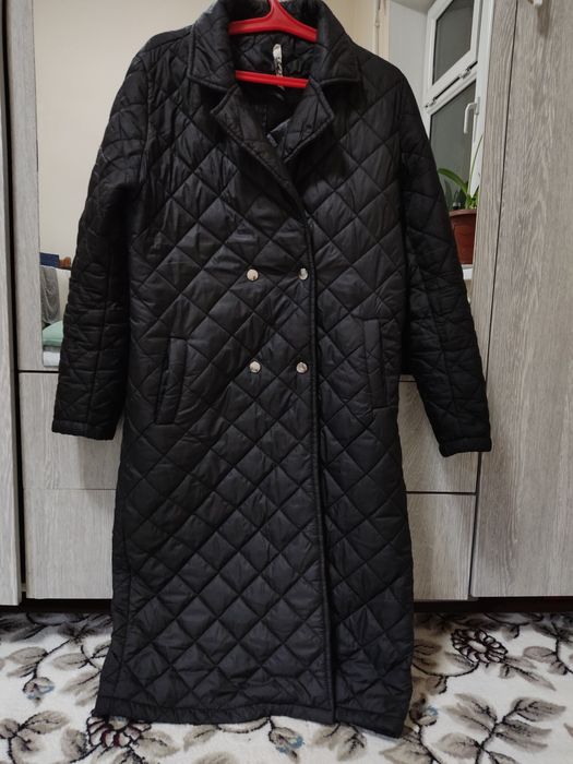 Аёллар курткаси сотилади