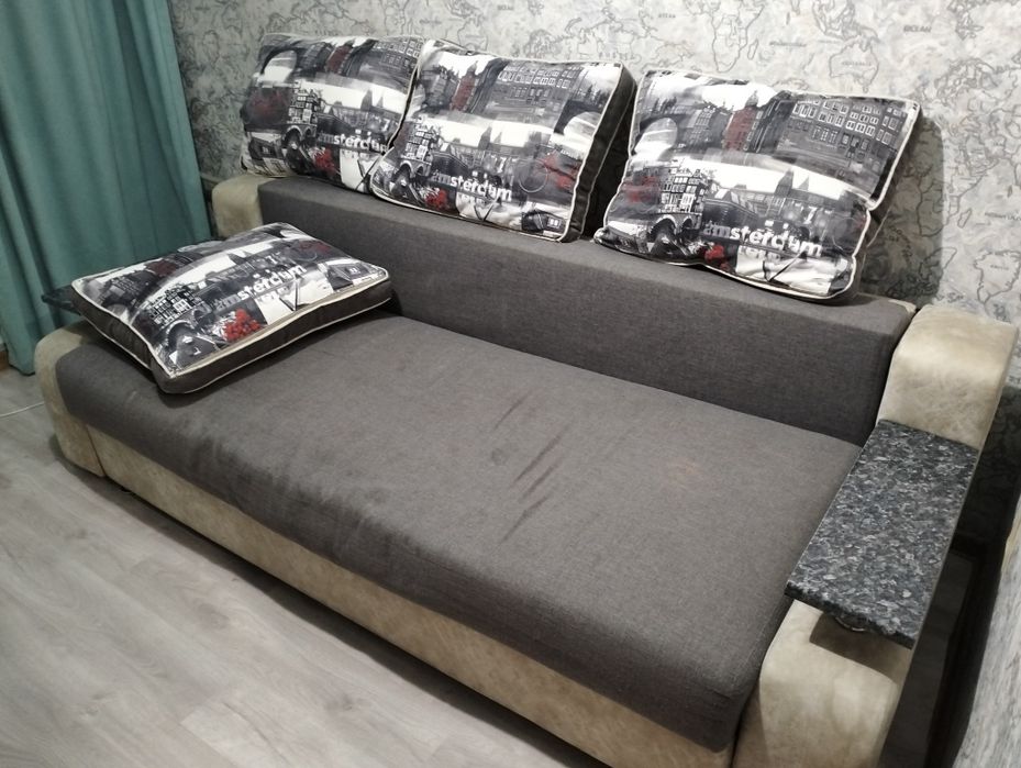 Диван очень хорошем состоянии