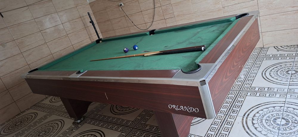 Vând biliard Orlando