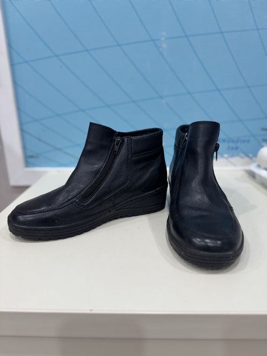 Ботинки женские 37р