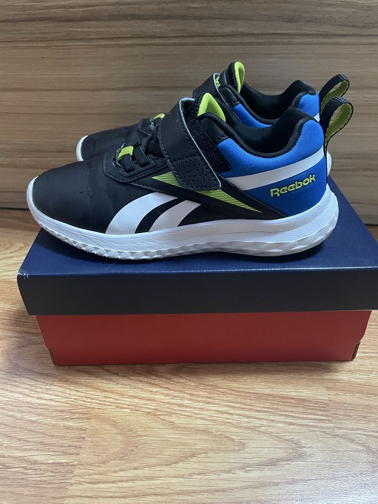 Детски маратонки Reebok без забележки