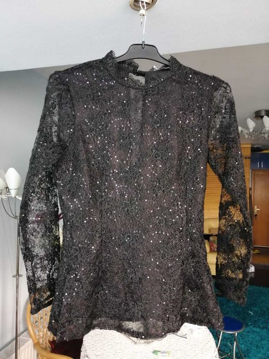 50 lei Bluza eleganta din dantela ZARA