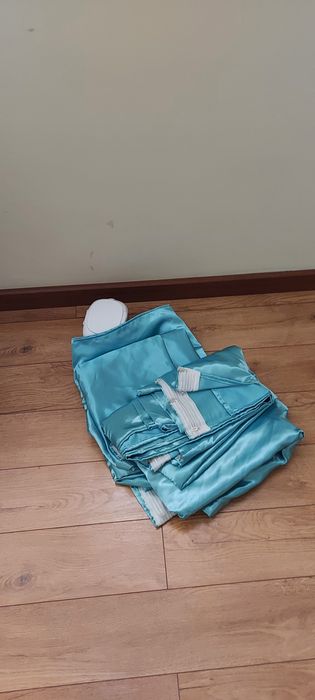 Продам срочно шторы