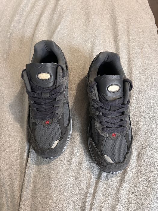 New balance 2002r black phantom