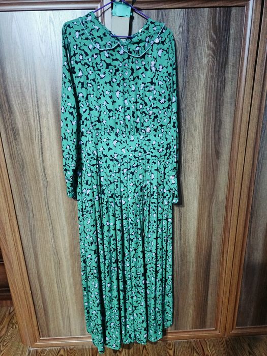 Платье размер 40