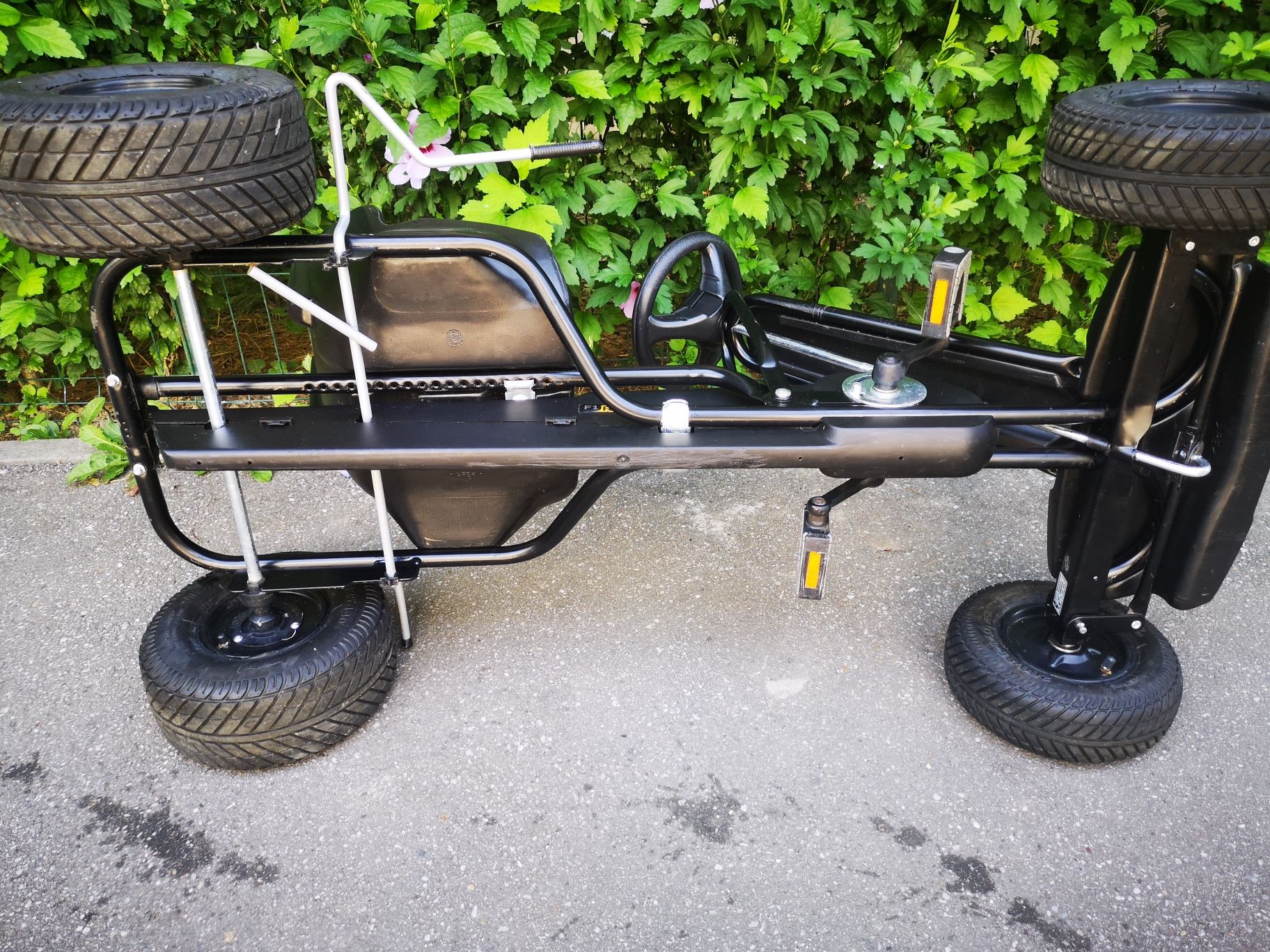 Kart/Cart cu pedale PUKY F1 pentru copii de la 6 la 12 ani, negru