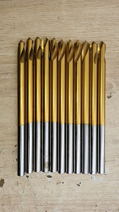 Centruitor OSG 12 x 90° carbura titan