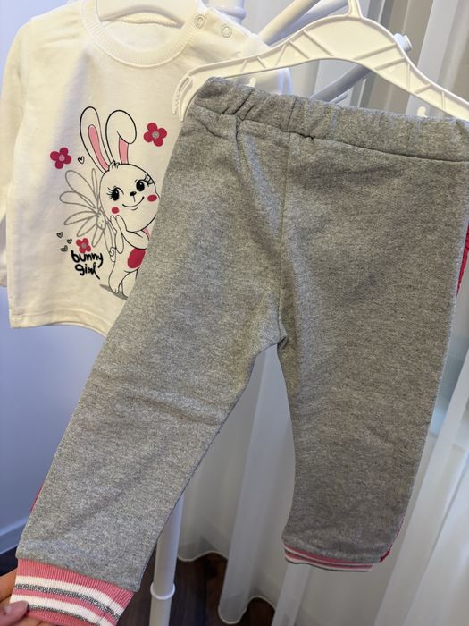 НОВ Сет Яке + панталонче и блузка  12-18 месеца