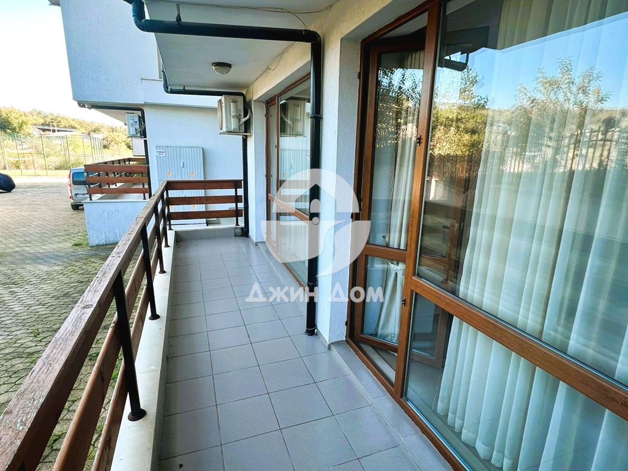 Продава се Двустаен апартамент в с. Кошарица, Област Бургас - 65 кв.м за 954 €/кв.м - Снимка #3