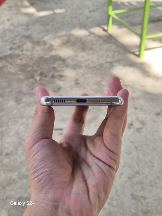 Samsung Galaxy S20 110$