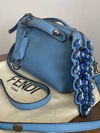 geantă originală Fendi Crystal Blue atât de frumoasă