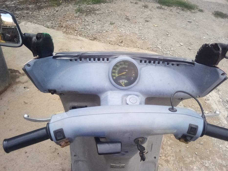 Scuter Honda pe 3 roti
