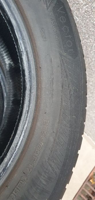 anvelope allseason marca Good Year, dimensiune 215 60 R17 extra load