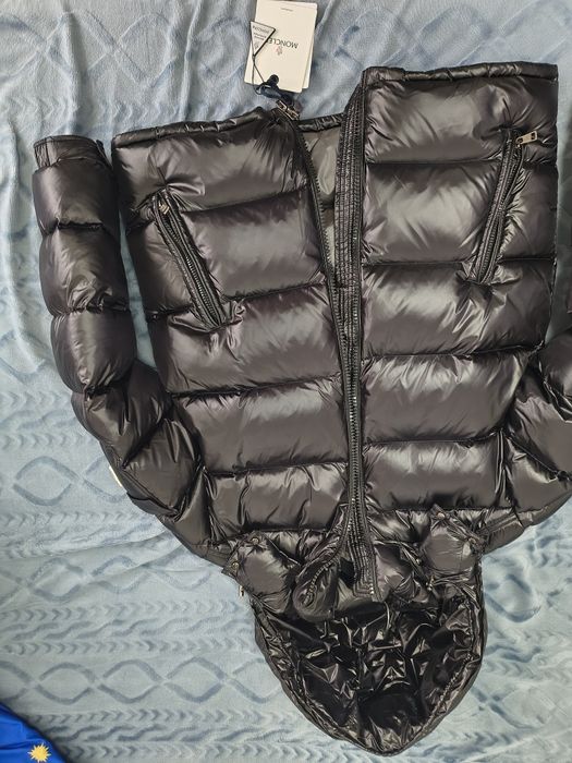 Geaca moncler maya