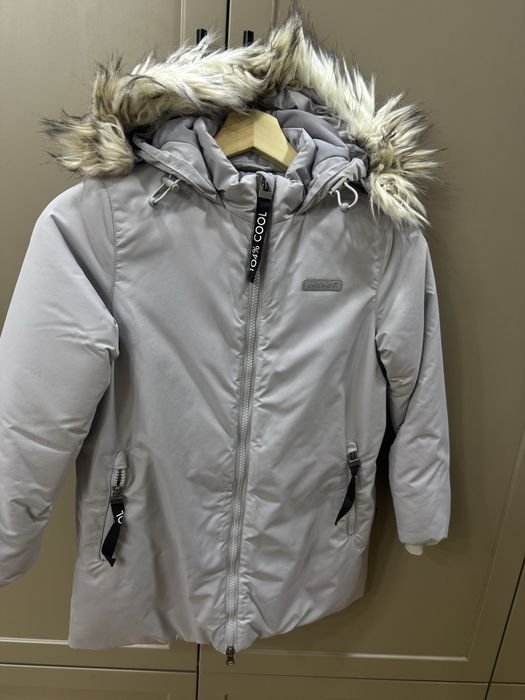 Продаю детскую куртку