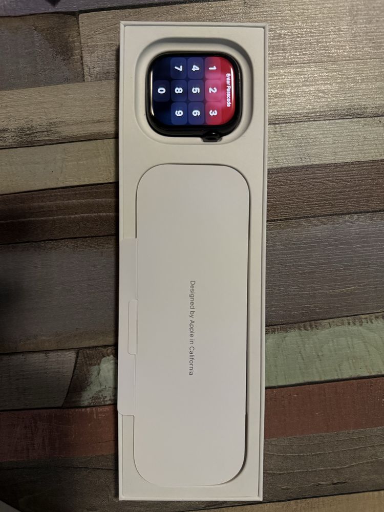 Apple Watch 10, черен, 46MM, M/L