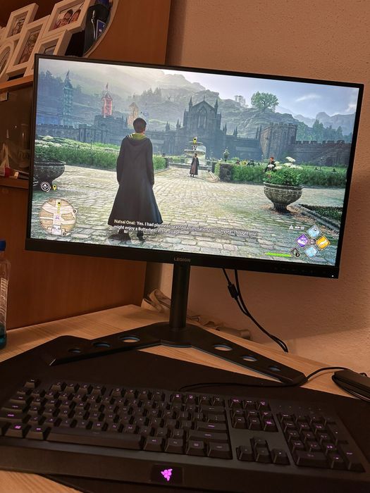 Monitor Lenovo Legion Y27q-20 – 27”, QHD, 165Hz, G-Sync Compatible