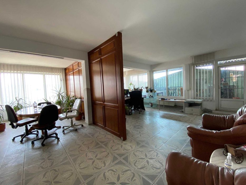 Spatiu Servicii de inchiriat in oras Tg Neamt