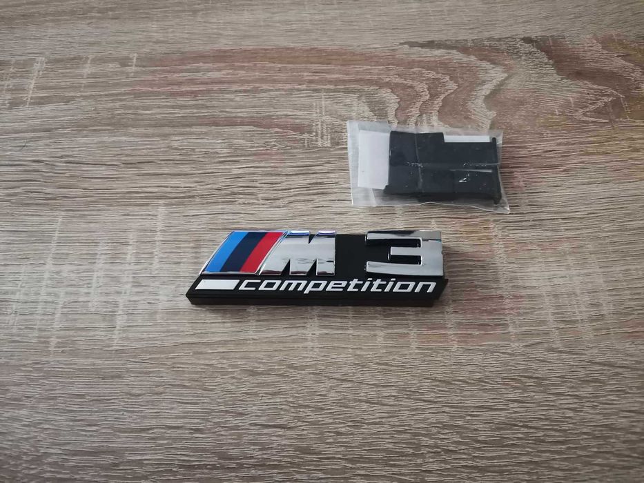 Предна решетка сребриста емблема BMW M3 Competition