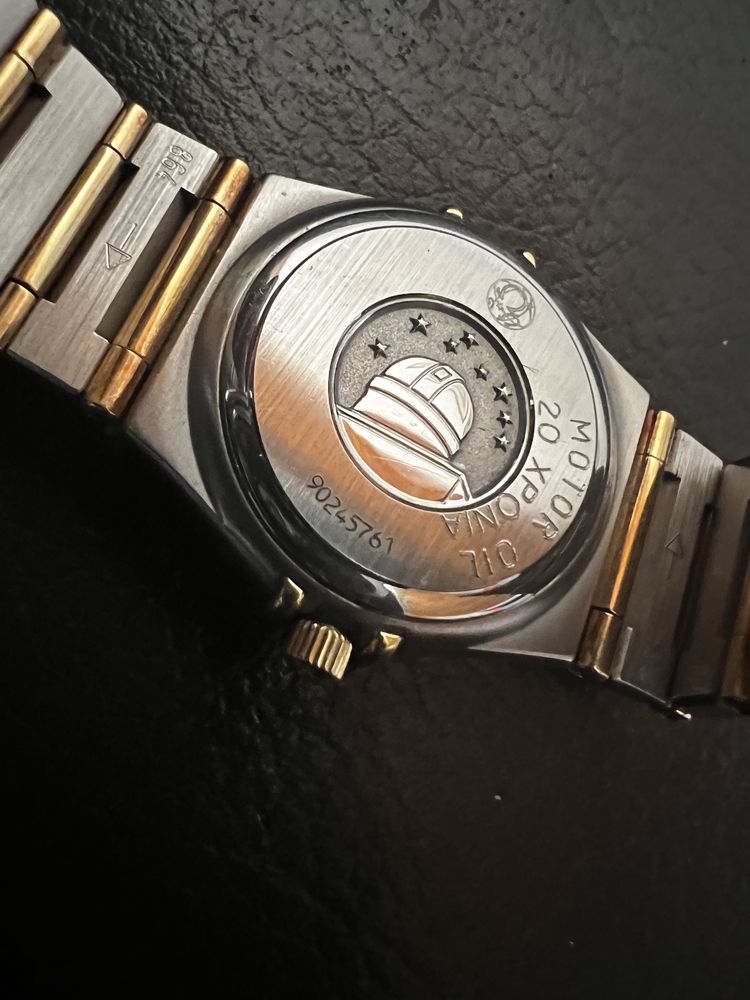 Omega Constellation оригинален швейцарски часовник 18к злато и стомана