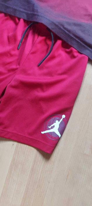 Compleu JORDAN 10-12ani