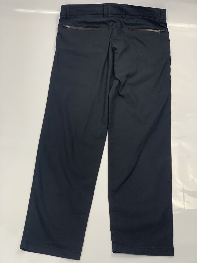 Pantaloni Hugo Boss bărbătești  size 50 autentici 100%