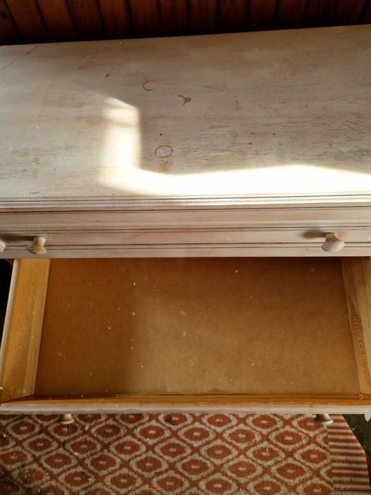 Продавам шкаф / скрин