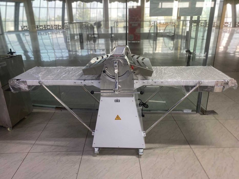 Тестораскаточная машина, электрическая