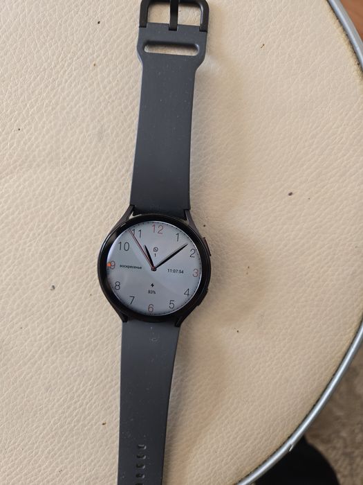 Продам самсунг уатч 6