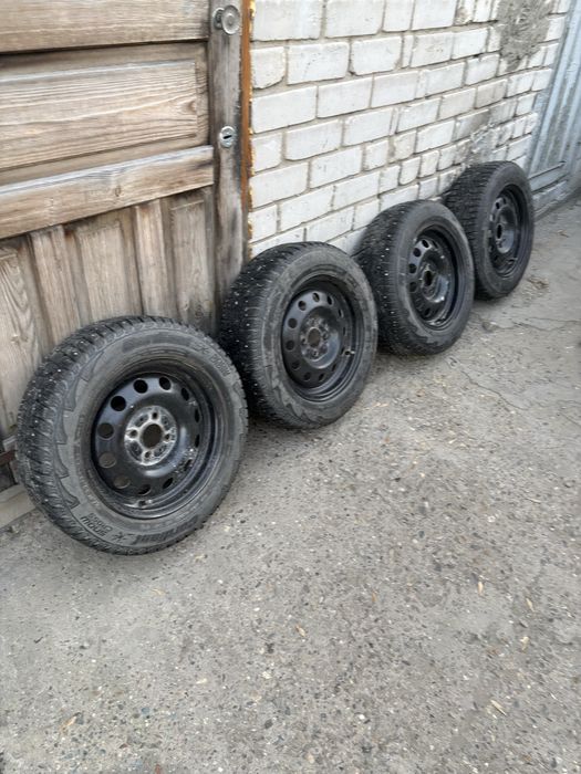 продам зимние колеса
