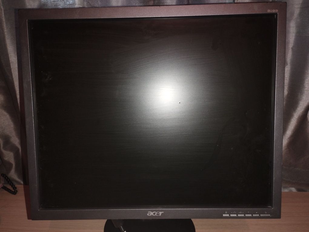 Monitor Acer pentru pc